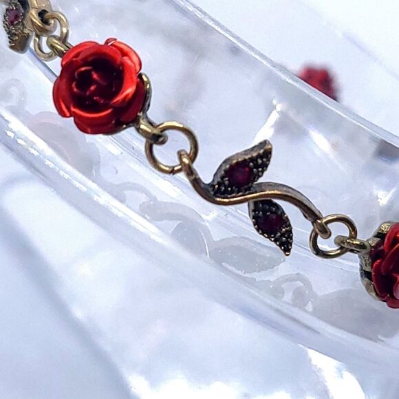 Red Rose Bracelet Beauty and the Beast Romantic Jewelry Love Girlfriend Gift New - Picture 6 of 10